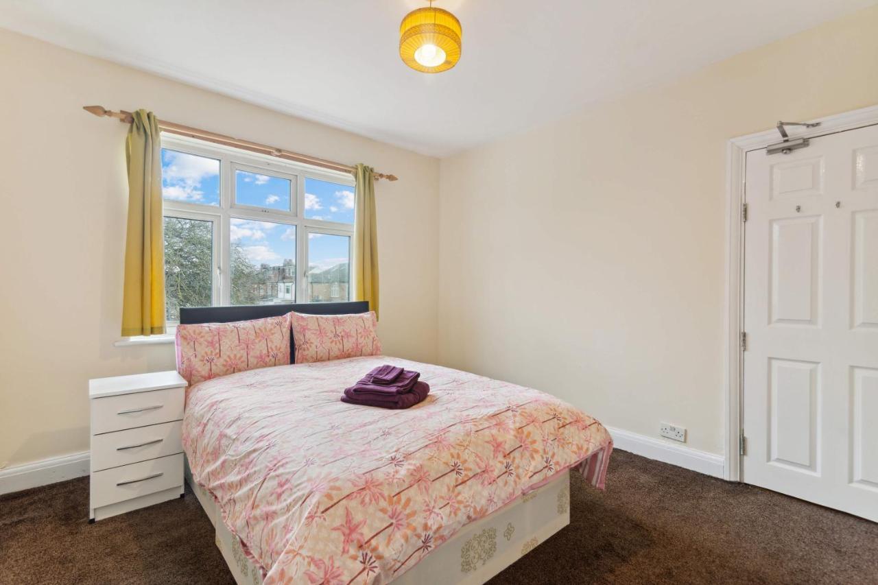 Beautiful Cozy Room Londres Exterior foto